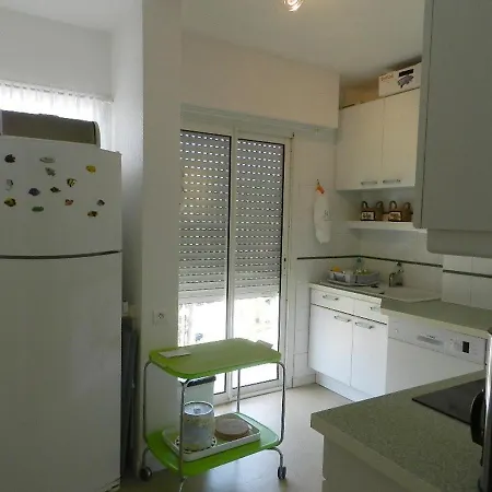 Apartment Le Lavandou, 2 Pieces, 4 Personnes - Fr-1-713-41 Le Lavandou
