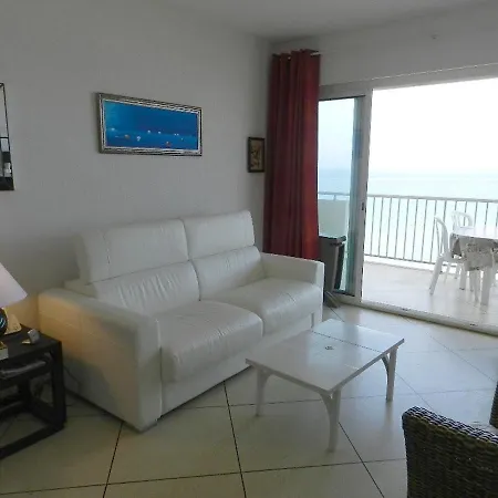 Le Lavandou, 2 Pieces, 4 Personnes - Fr-1-713-41